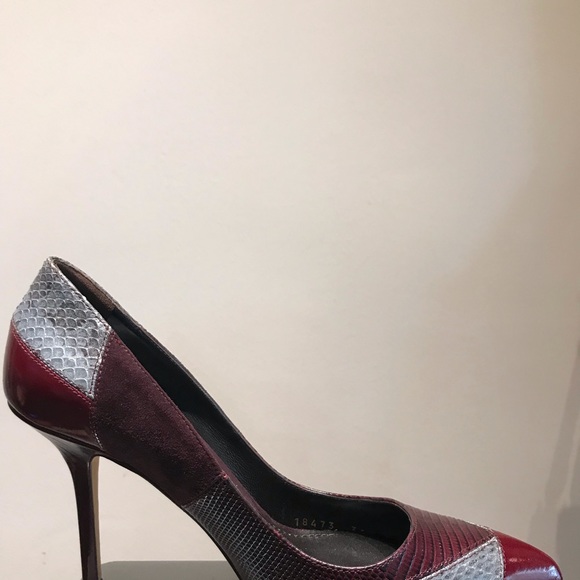 Dolce and Gabbana multi patch work pumps - Picture 3 of 5